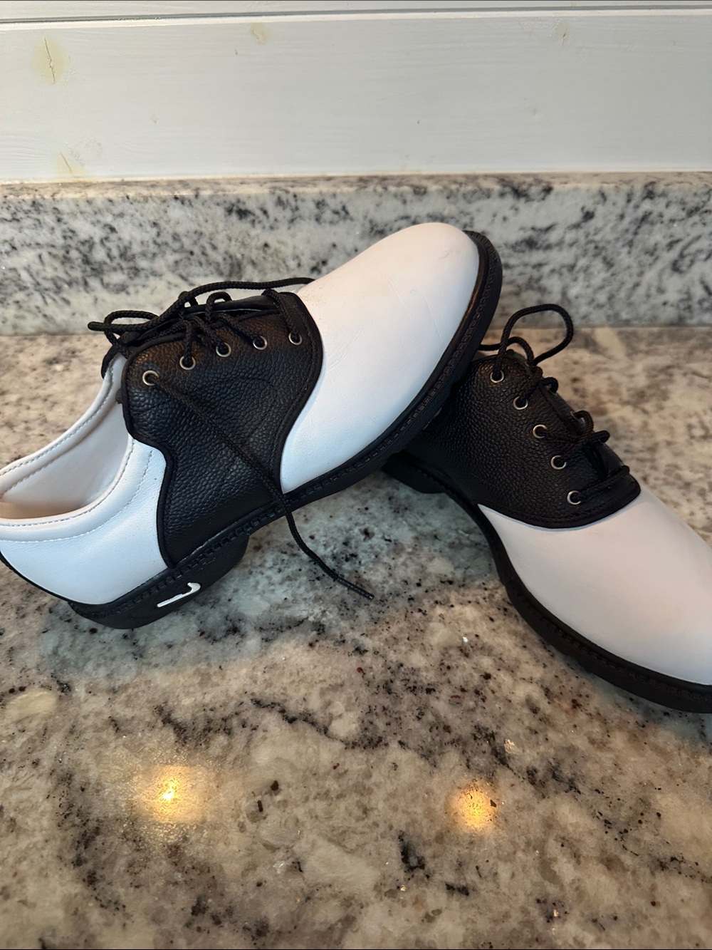 Men's Nike Two-Tone Black and White Golf Shoes